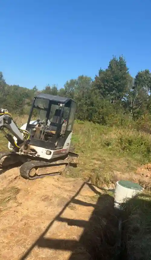 Фон подвала: канализация в частном доме в Могилеве